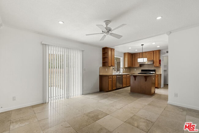 Building Photo - 8309 Denise Ln