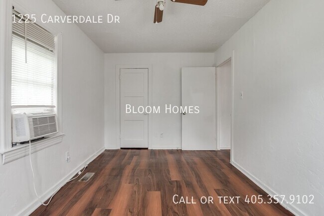 Building Photo - 1225 Carverdale Dr