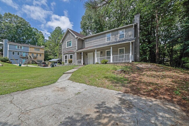 Building Photo - 4520 Coopers Creek Cir SE