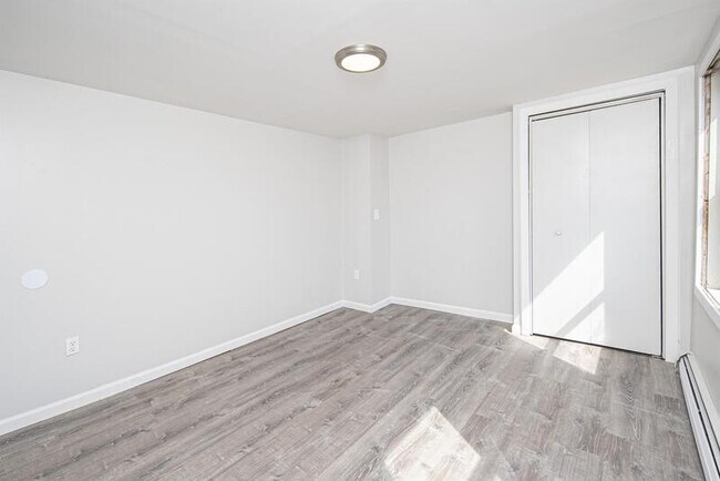 Building Photo - 25 Harrison Ave