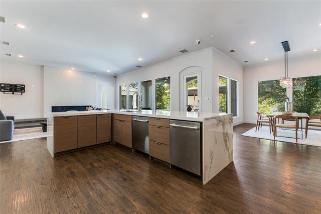 Building Photo - 8647 Wingate Dr