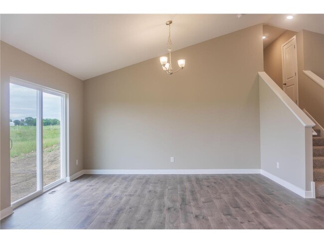 Building Photo - 20585 Geyser Ct