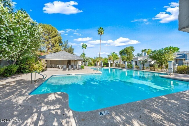 Building Photo - 3424 W Thude Dr