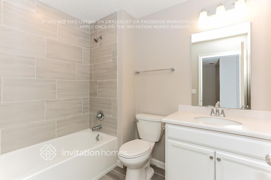 Building Photo - 13285 Shore Grass Dr