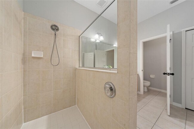 Building Photo - 9417 Myrtle Creek Ln