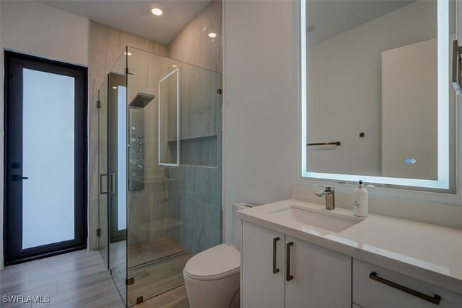 Building Photo - 1227 NW 40th Pl