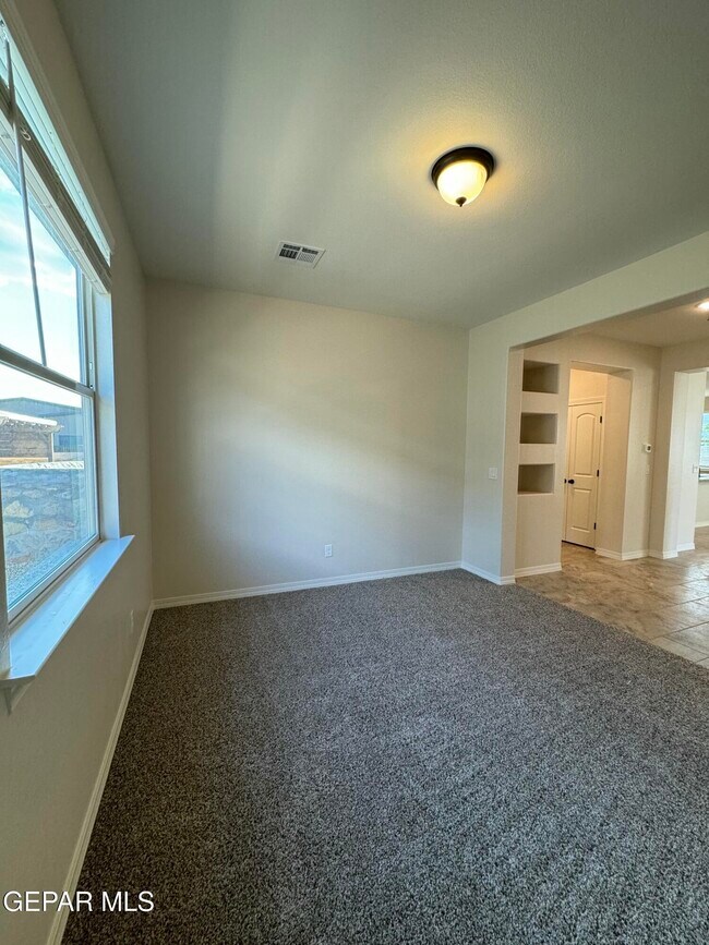 Building Photo - 2809 Mike Price Dr