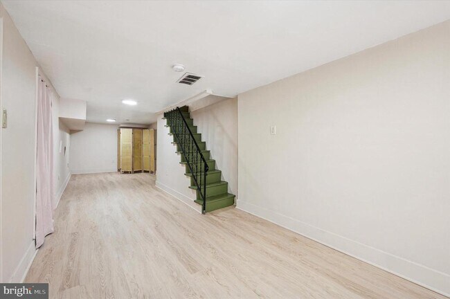 Building Photo - 1231 S 26th St