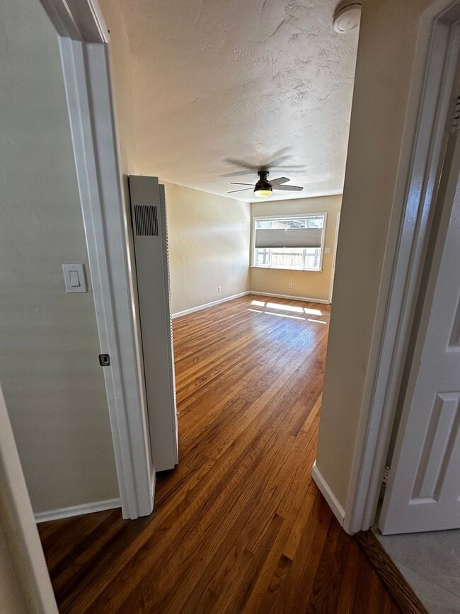 Building Photo - SILVER STRAND BLVD DUPLEX