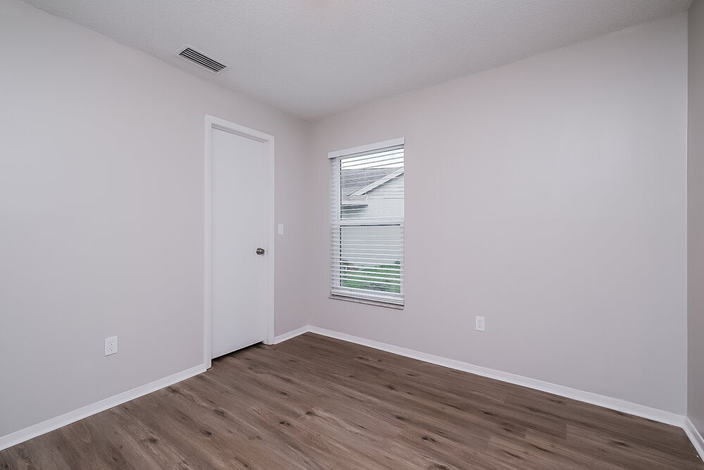 Building Photo - 1111 Tuxford Dr