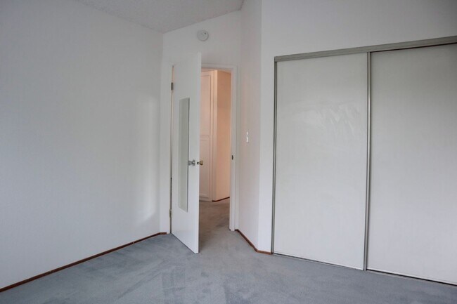 Building Photo - Beautiful Single Family Home in Niles Dist...