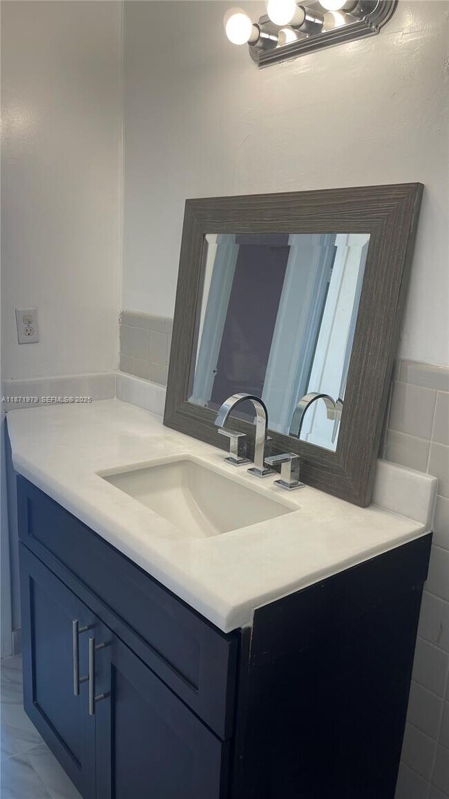 Building Photo - 301 N 67th Ave