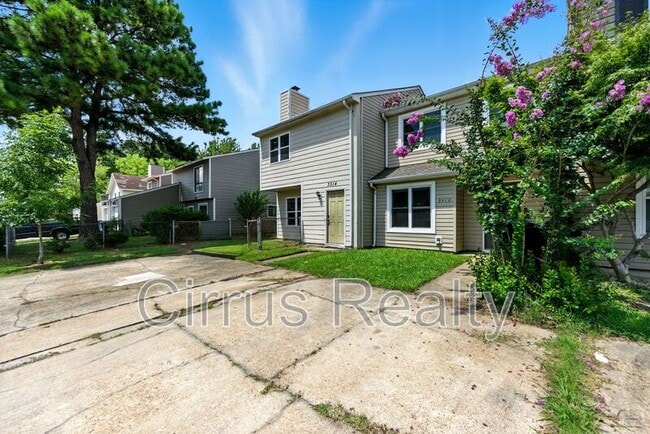 Building Photo - 3512 Bancroft Dr