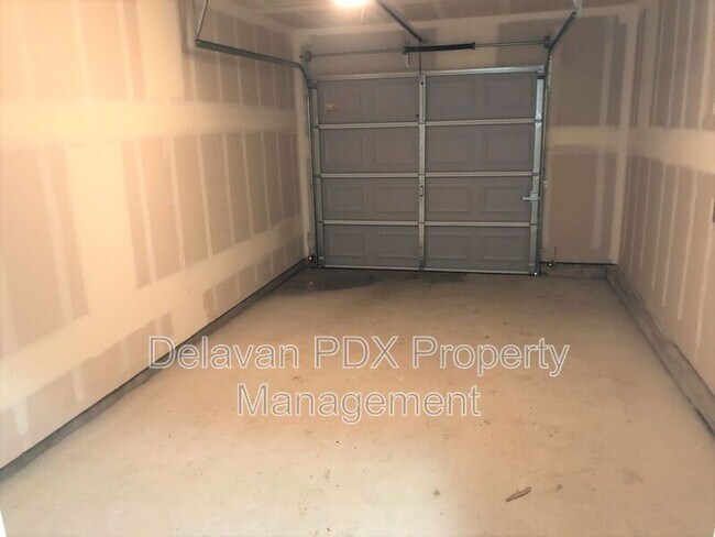 Building Photo - 1396 Kimber Ct