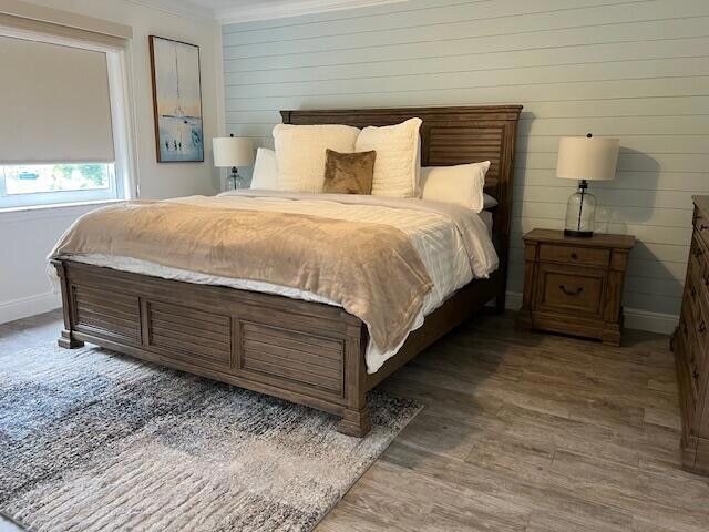 Building Photo - 275 Palm Ave