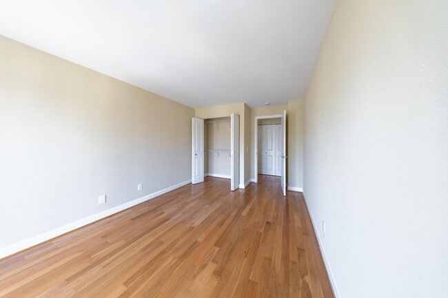 Building Photo - 5630 Pershing Ave
