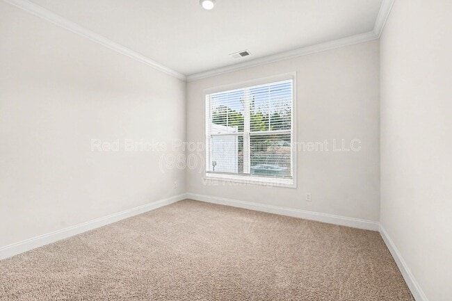 Building Photo - 4178 Steel Wy