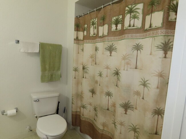 Building Photo - Orlando Park Central Gated Resort Style Co...