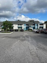 Building Photo - 455 Alt 19
