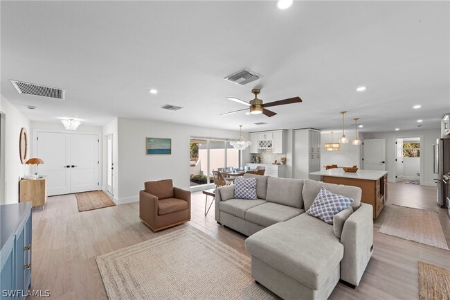 Building Photo - 548 Boulder Dr