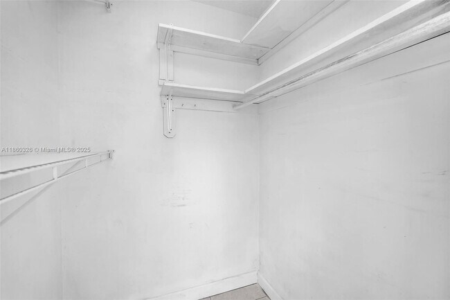 Building Photo - 3341 SW 94th Ct