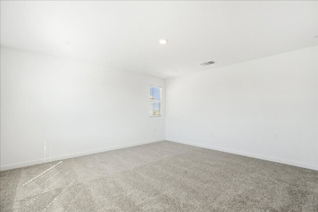 Building Photo - 1052 Lost Creek Ranch Dr