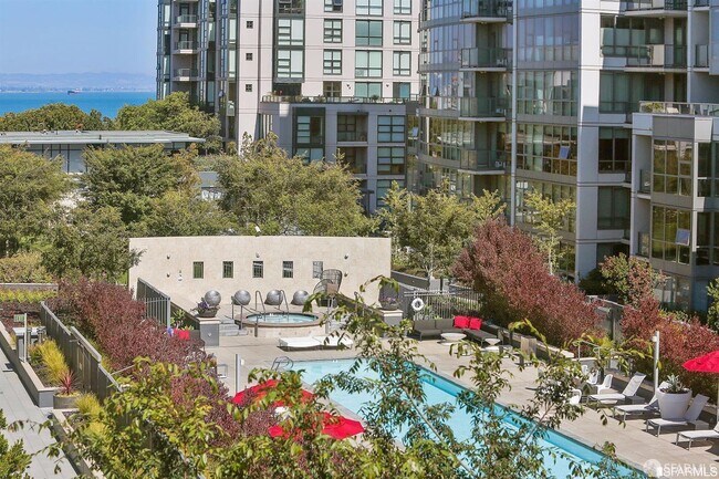Building Photo - 435 China Basin St