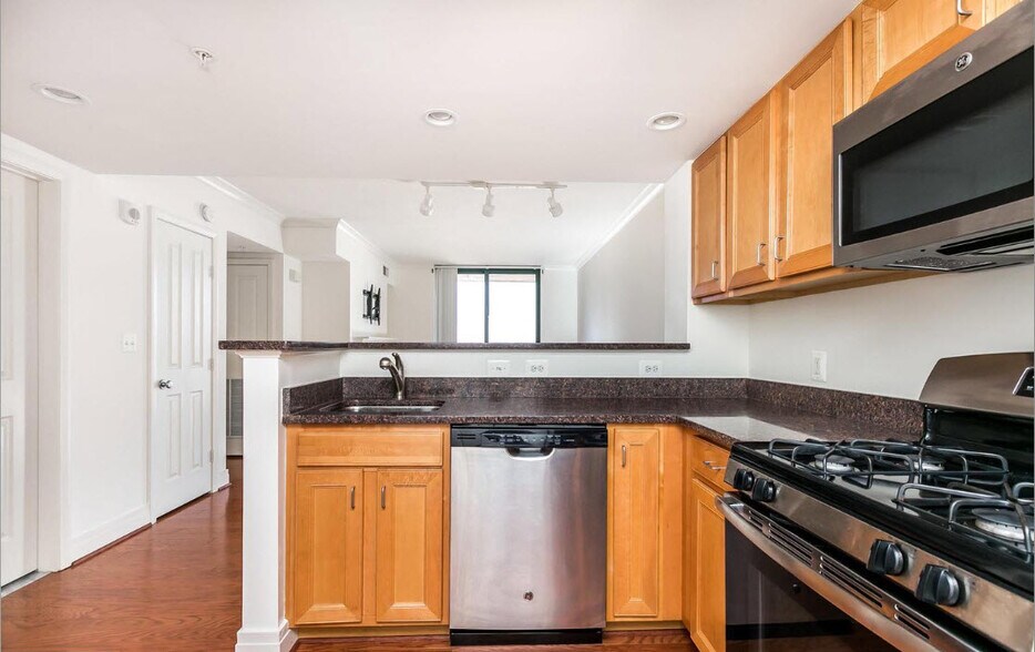 Kitchen - 414 Water St