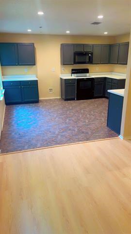 Building Photo - 3920 Fox Run Dr