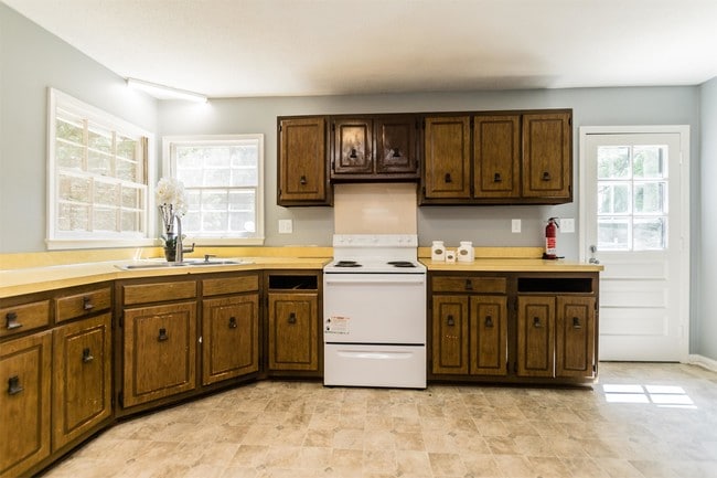 Building Photo - 2413 Keith Dr