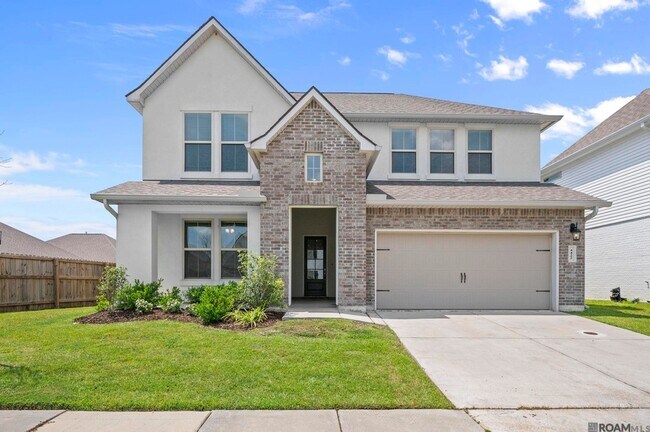 Building Photo - 4422 Mendocino Way