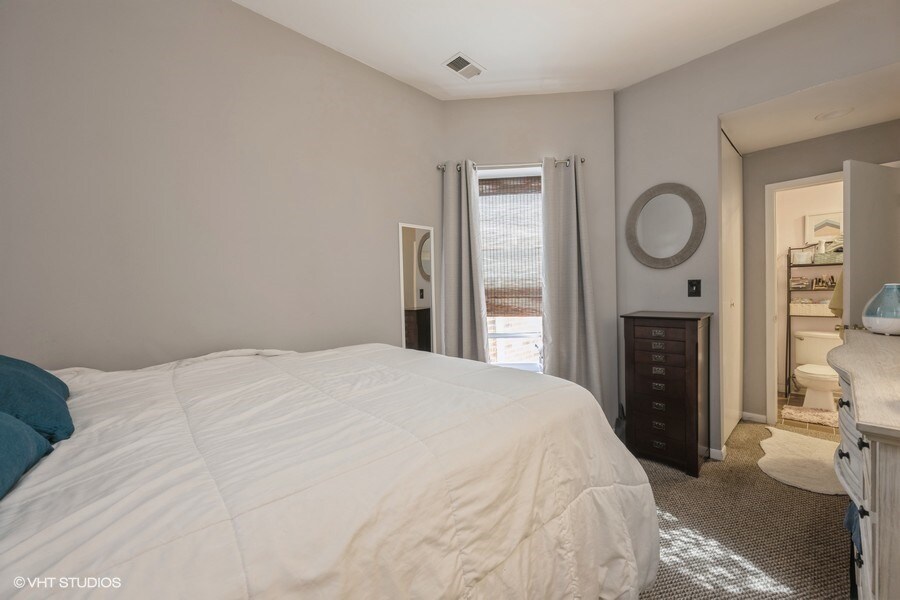 unit 2- Main Bedroom - 845 W Leland Ave