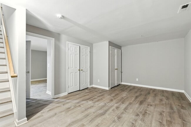 Building Photo - 159 Brightwater Dr