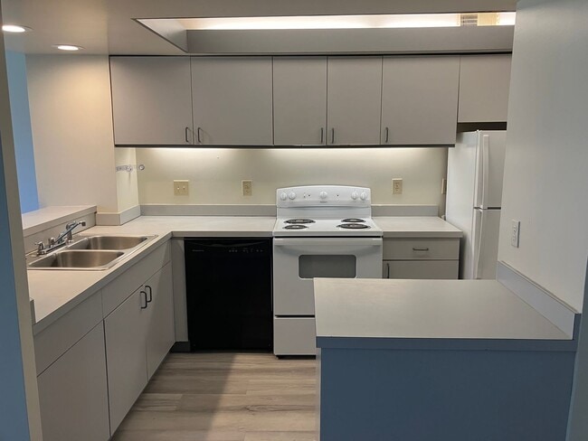 Building Photo - 2 Bedroom 2 Bathroom Condo in Calabash