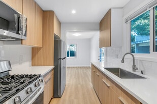 Building Photo - 4321 Saugus Ave