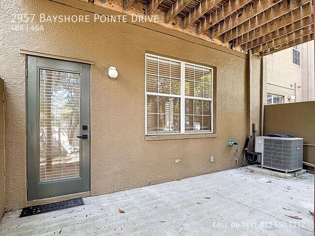 Building Photo - 2957 Bayshore Pointe Dr