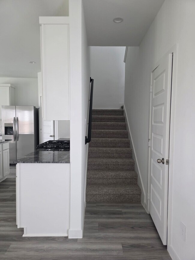 Building Photo - 2803 Lisburn Ter Ln