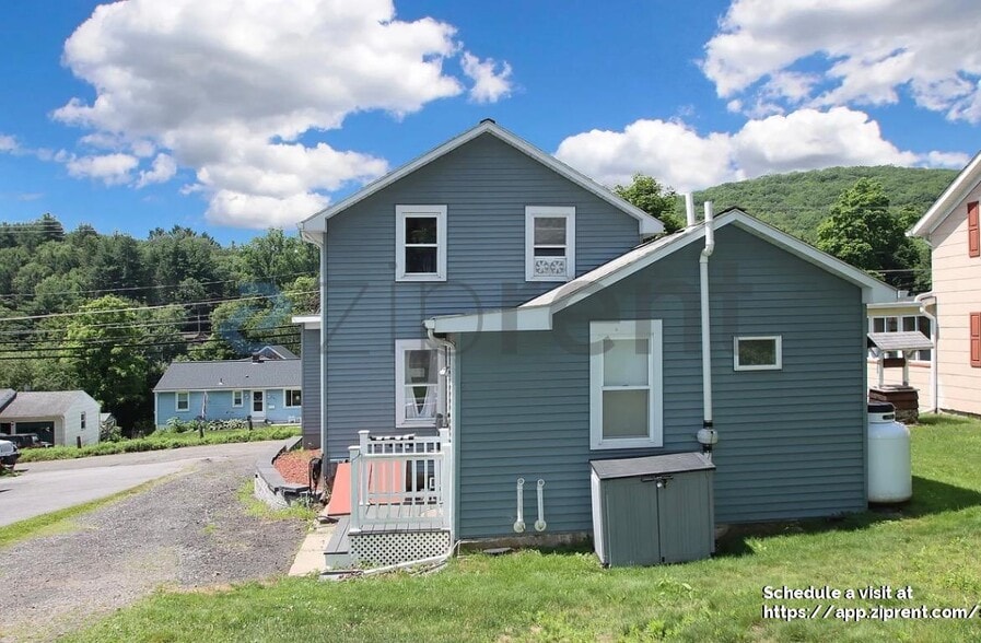 Building Photo - 58 Litchfield St