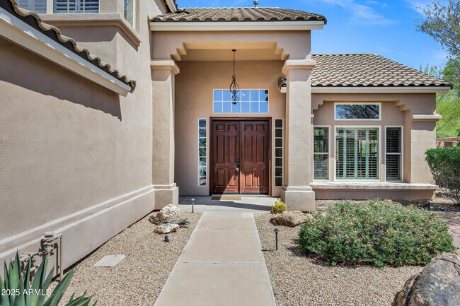 Building Photo - 13744 E Lupine Ave