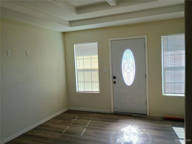 Building Photo - 12 Valdez Rd