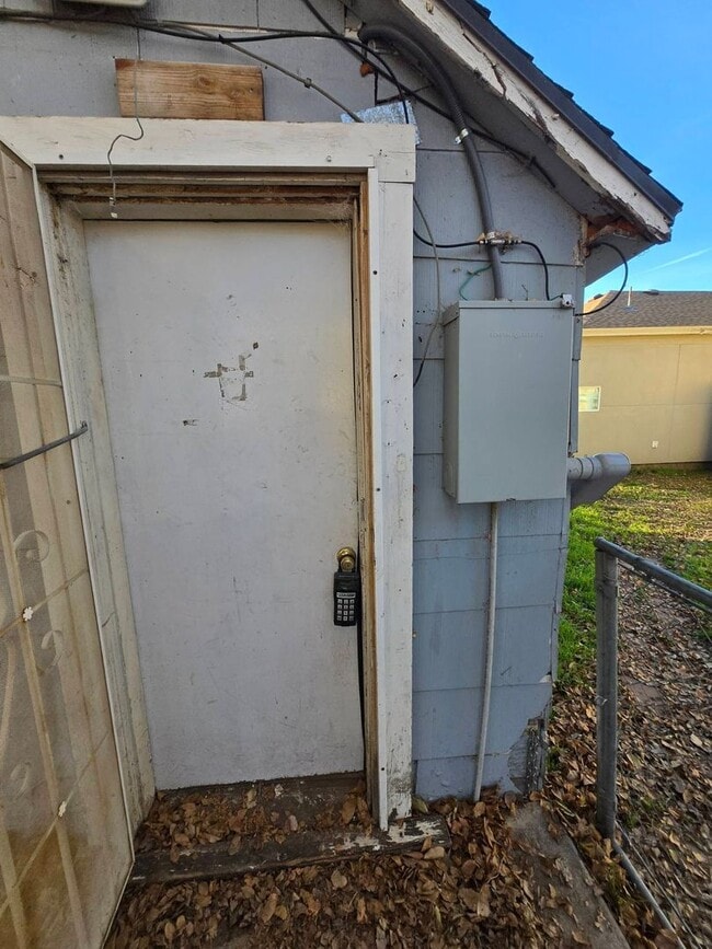 Building Photo - Cute newly updated 1 Bedroom in Ogden