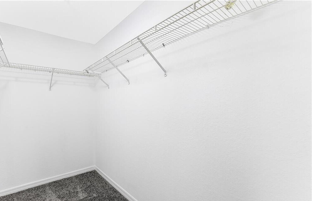 Building Photo - 4635 Saint Croix Ln