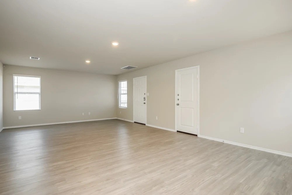 Building Photo - 5735 Leon Pl