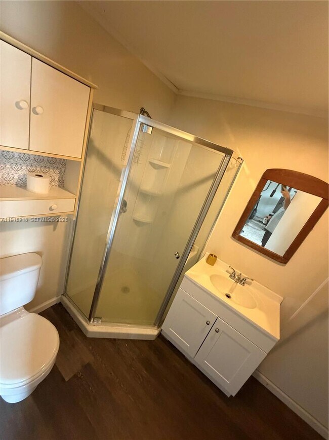 Building Photo - 3900 W 17th St