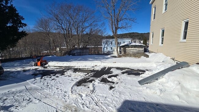 Building Photo - 29 Beech St