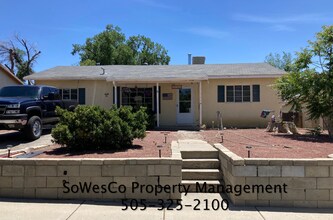 Building Photo - Three Bedroom Home with Fenced Yard