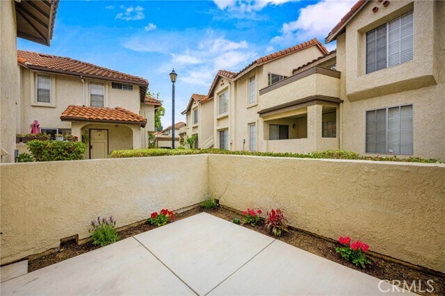 Building Photo - 26152 La Real