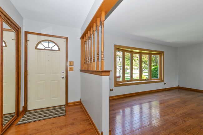 Building Photo - 7745 Woodstock Dr