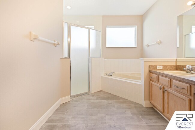 Building Photo - 23 Bruning Ln