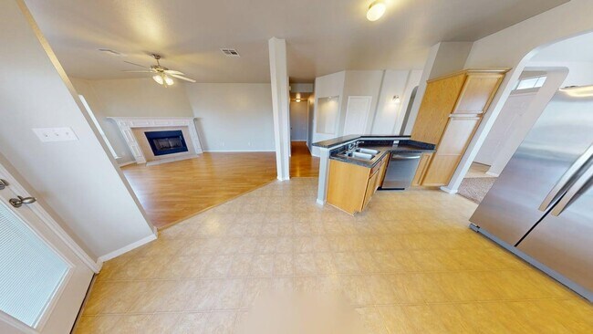 Building Photo - 601 Cattail Cir